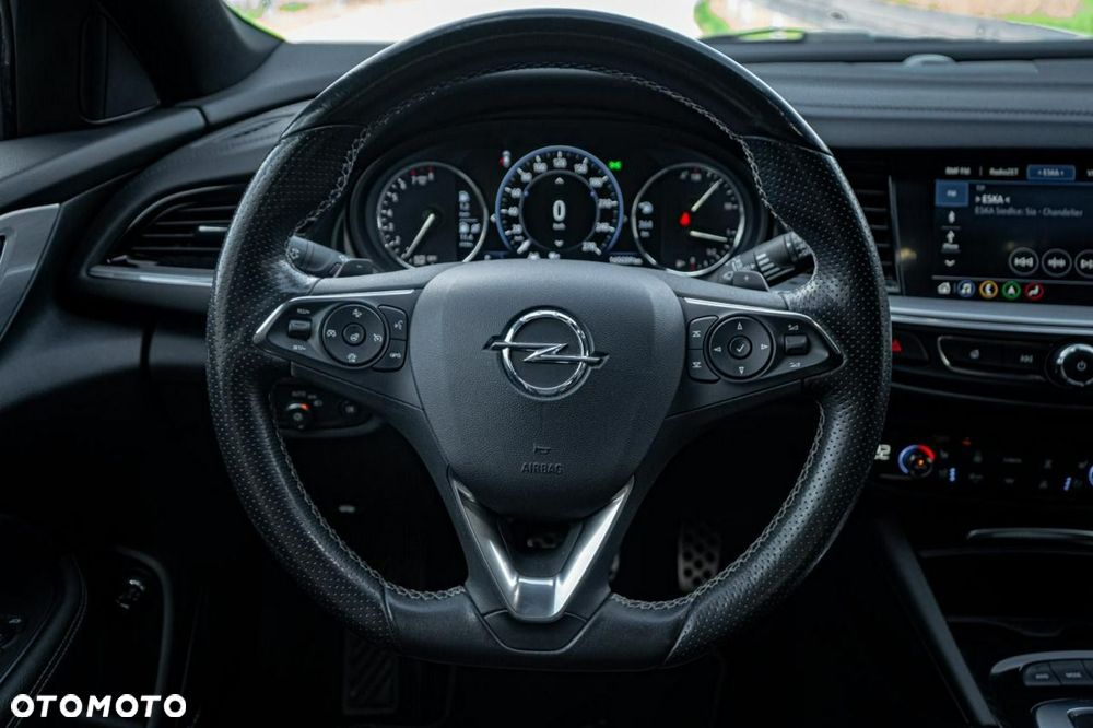 Opel Insignia 2.0 Direct InjectionTurbo GSI - 38