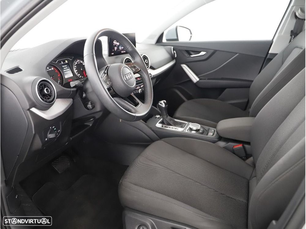 Audi Q2 35 TFSI Advanced S tronic — fotografia 14