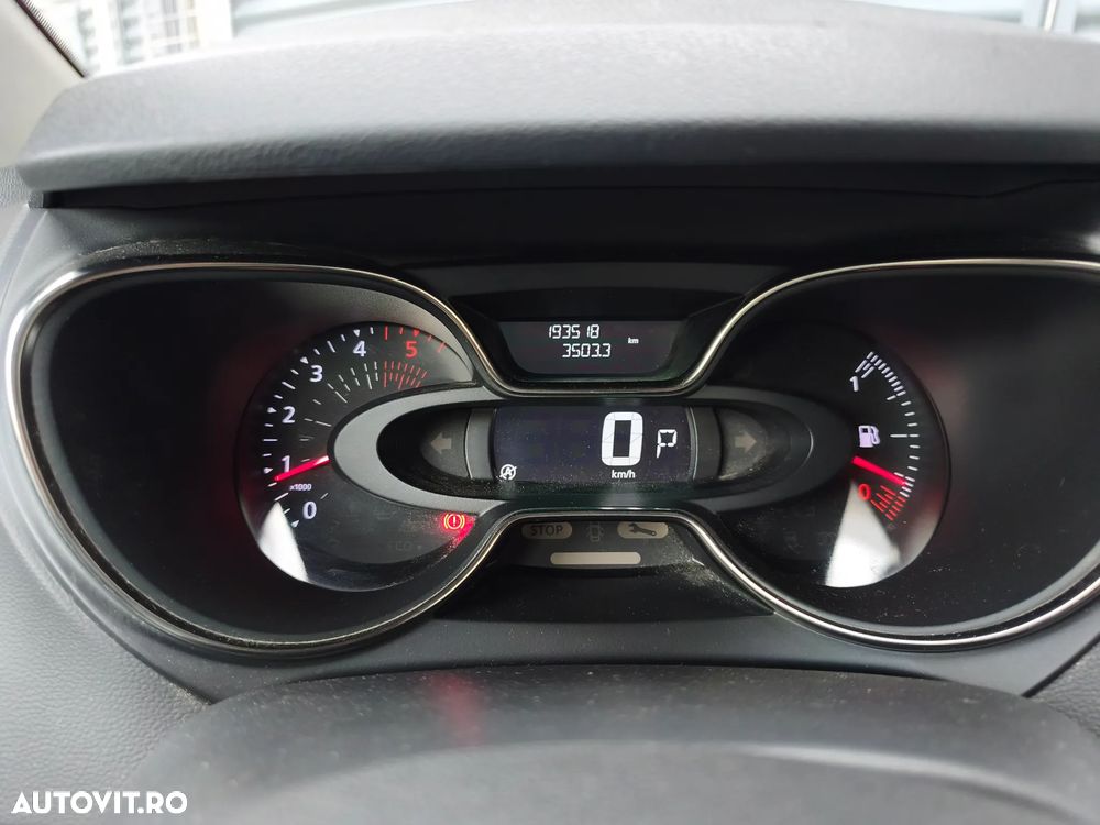 Renault Captur - 14