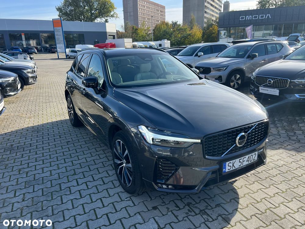 Volvo XC 60 B5 B AWD Ultra Dark - 3