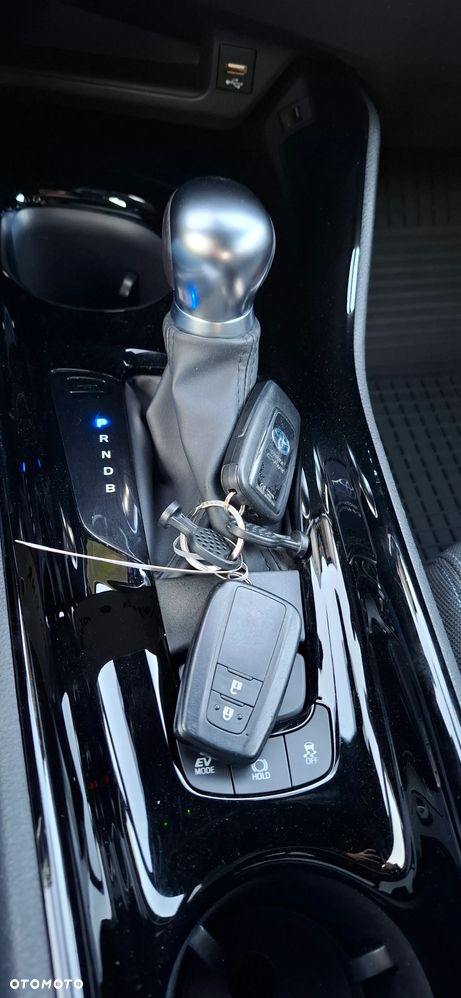 Toyota C-HR Style Selection - 32