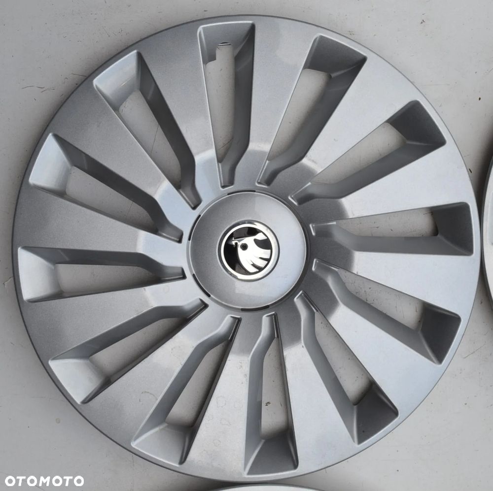 ORYGINALNE KOŁPAKI OEM SKODA 16 CALI x4szt. K-699 - 4