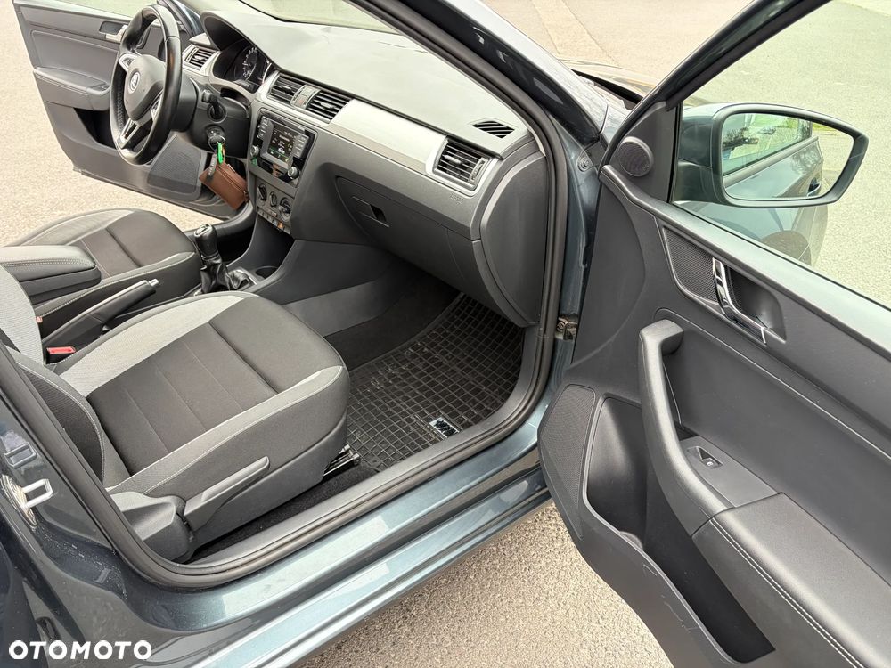 Skoda RAPID 1.6 TDI DPF Clever - 6