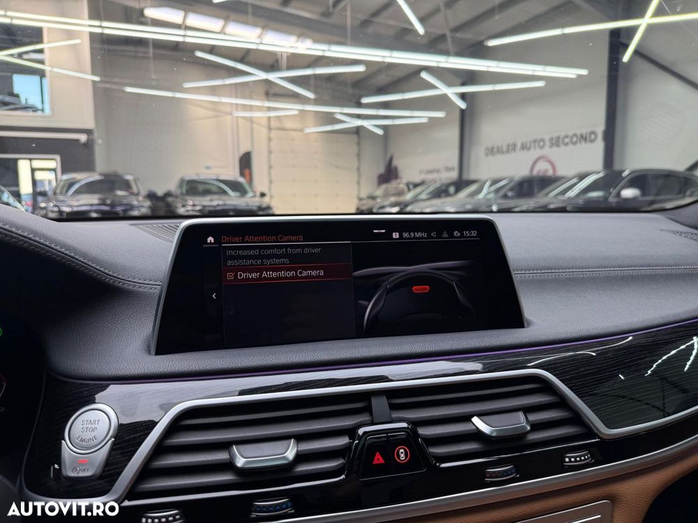 BMW Seria 7 730d xDrive - 26