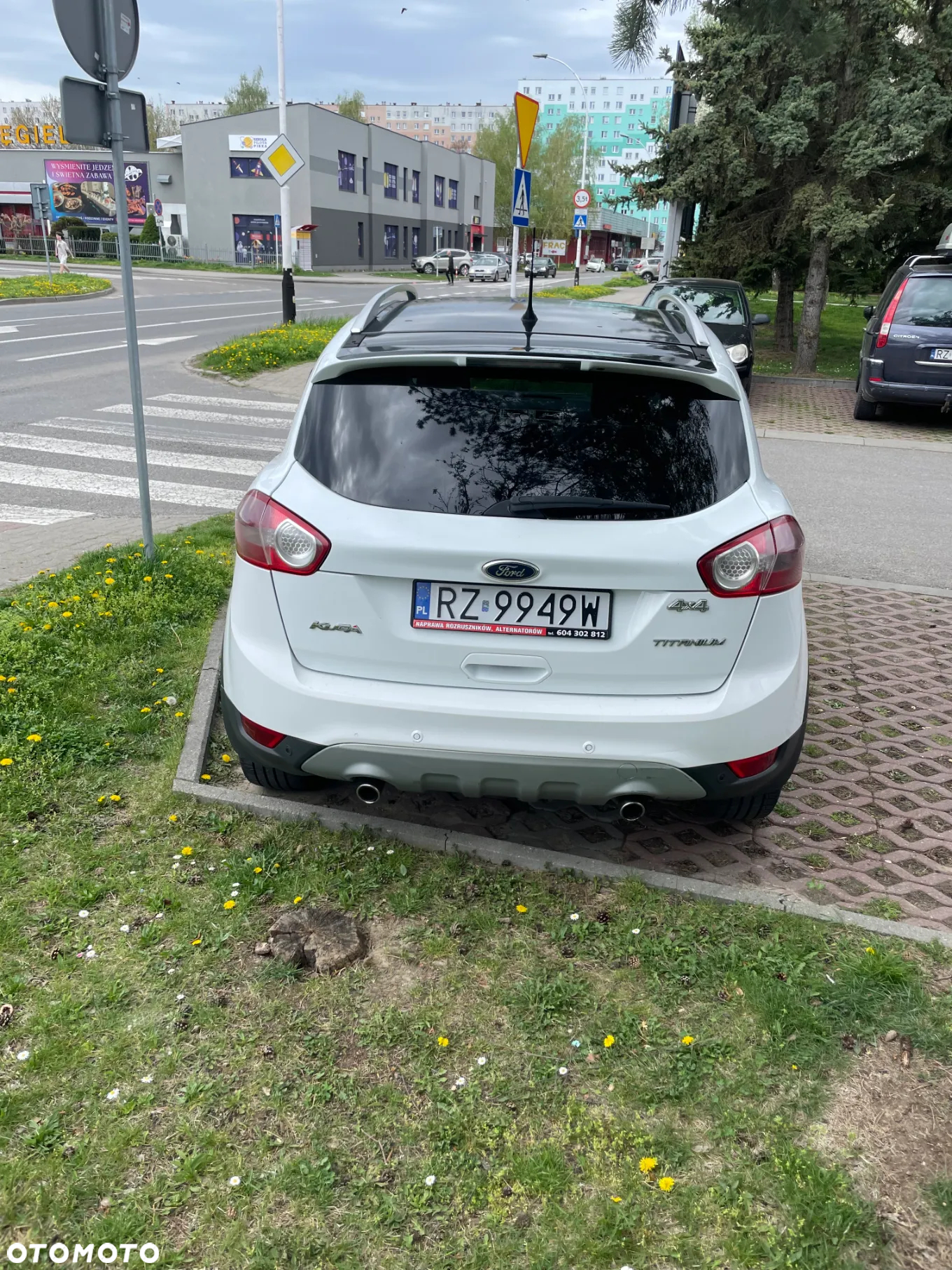 Ford Kuga 2.0 TDCi 4WD Titanium - 4