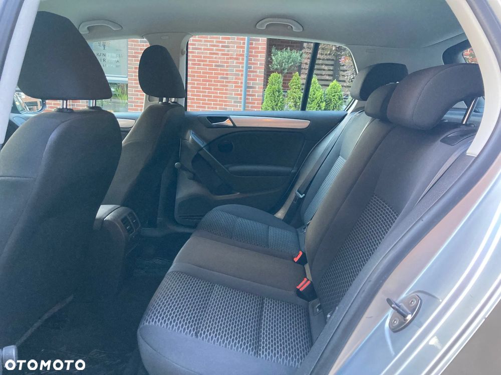 Volkswagen Golf 1.6 TDI DPF Trendline - 10