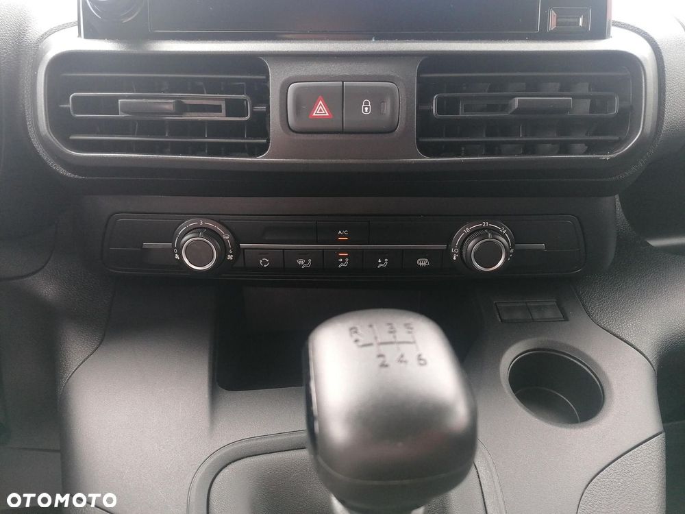 Toyota PROACE CITY - 17