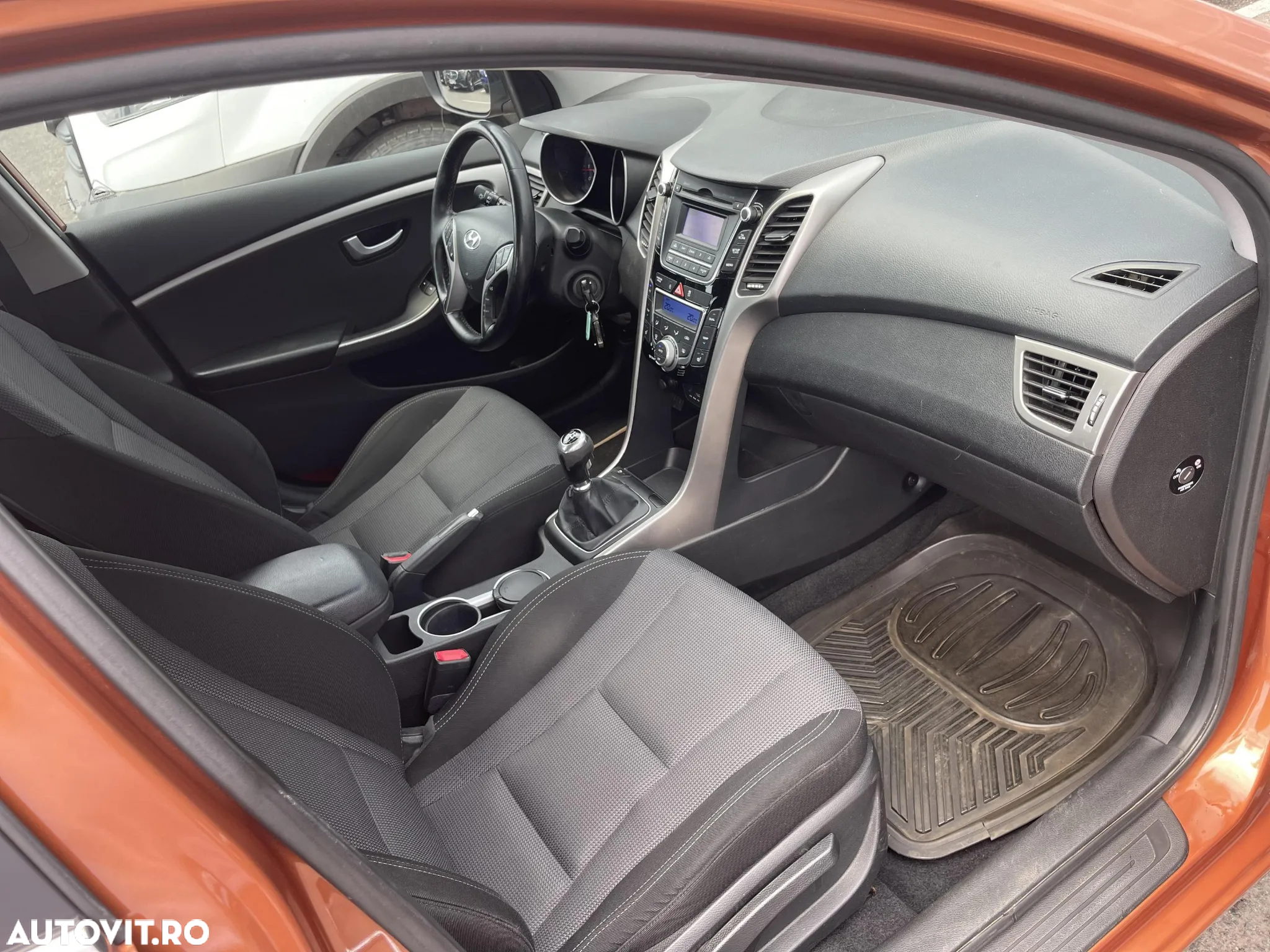 Hyundai i30 - 25