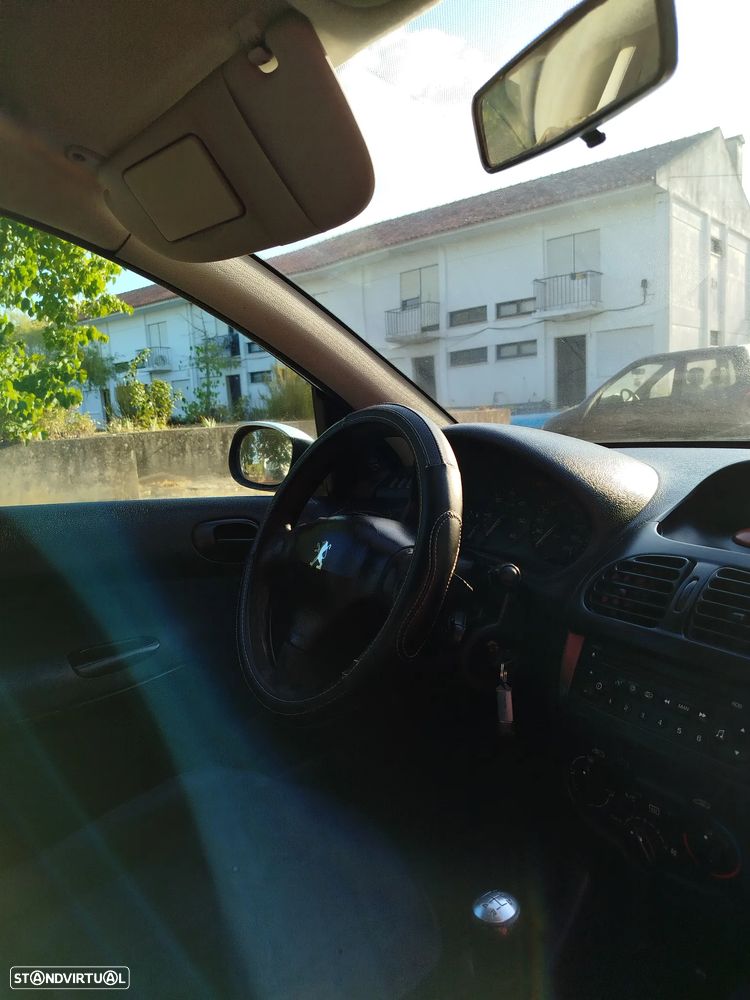 Peugeot 206 1.4 HDi XR - 28