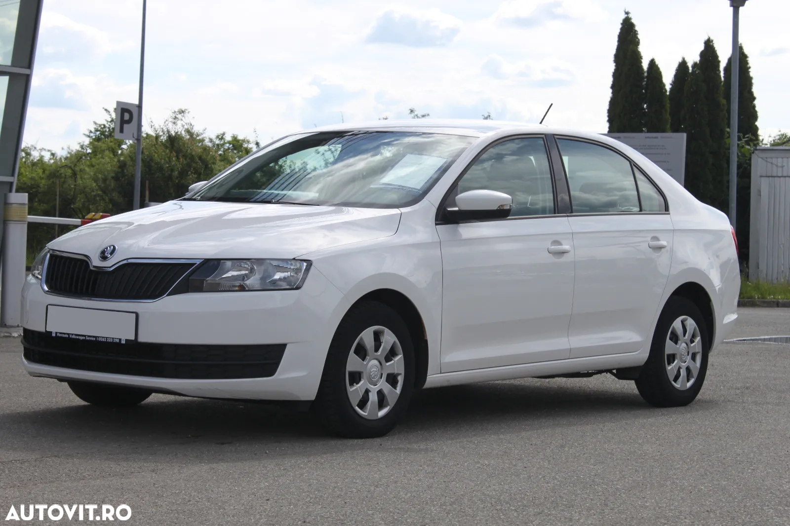 Skoda RAPID 1.2 TSI Ambition - 2