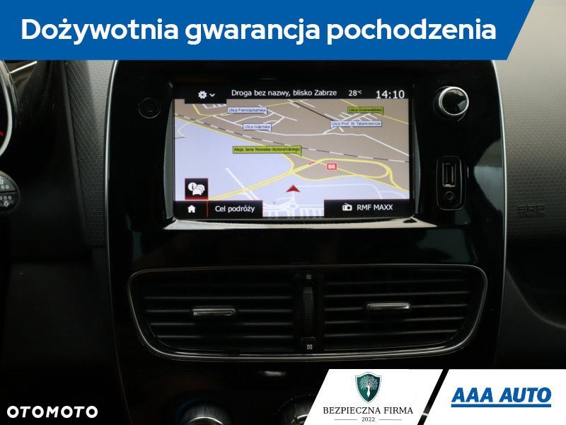 Renault Clio - 21