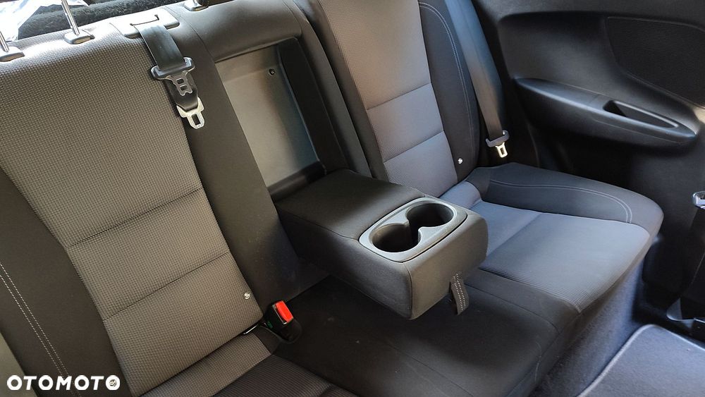 Hyundai i30 1.6 CRDi Premium - 30