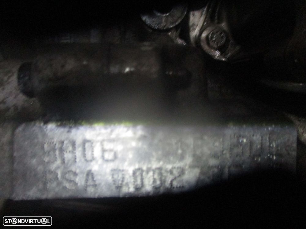 Motor 9H06 CITROEN DS3 2011 1.6HDI 92CV 3P PRETO - 5