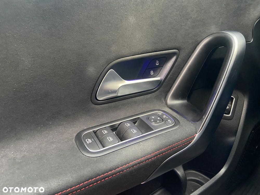 Mercedes-Benz Klasa A 200 AMG Line 7G-DCT - 17