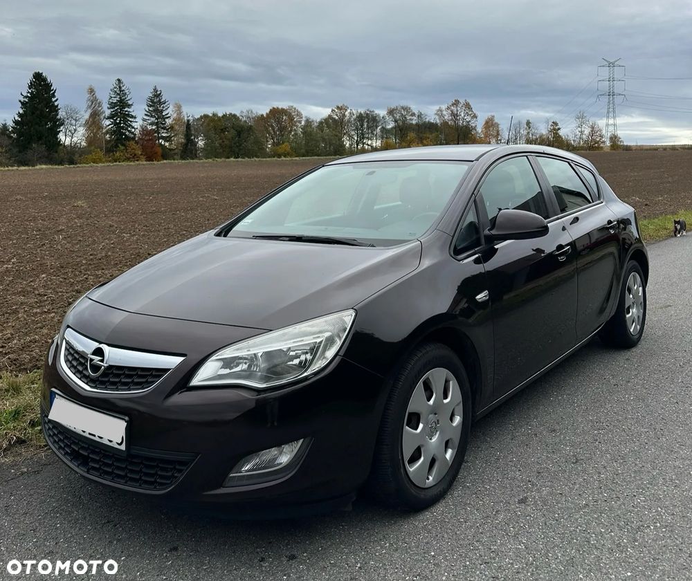 Opel Astra 1.6 Enjoy - 1