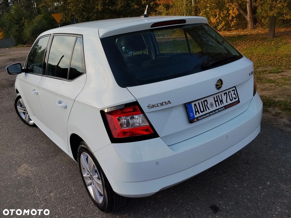 Skoda Fabia - 4