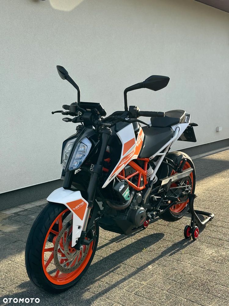 KTM Duke 390 - 1