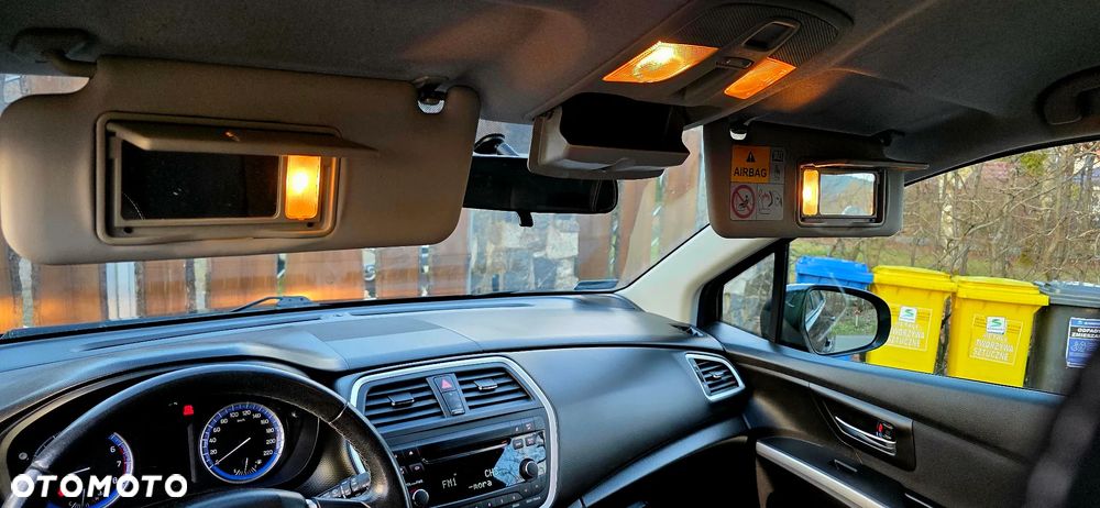 Suzuki SX4 S-Cross 1.6 Premium 4WD - 13