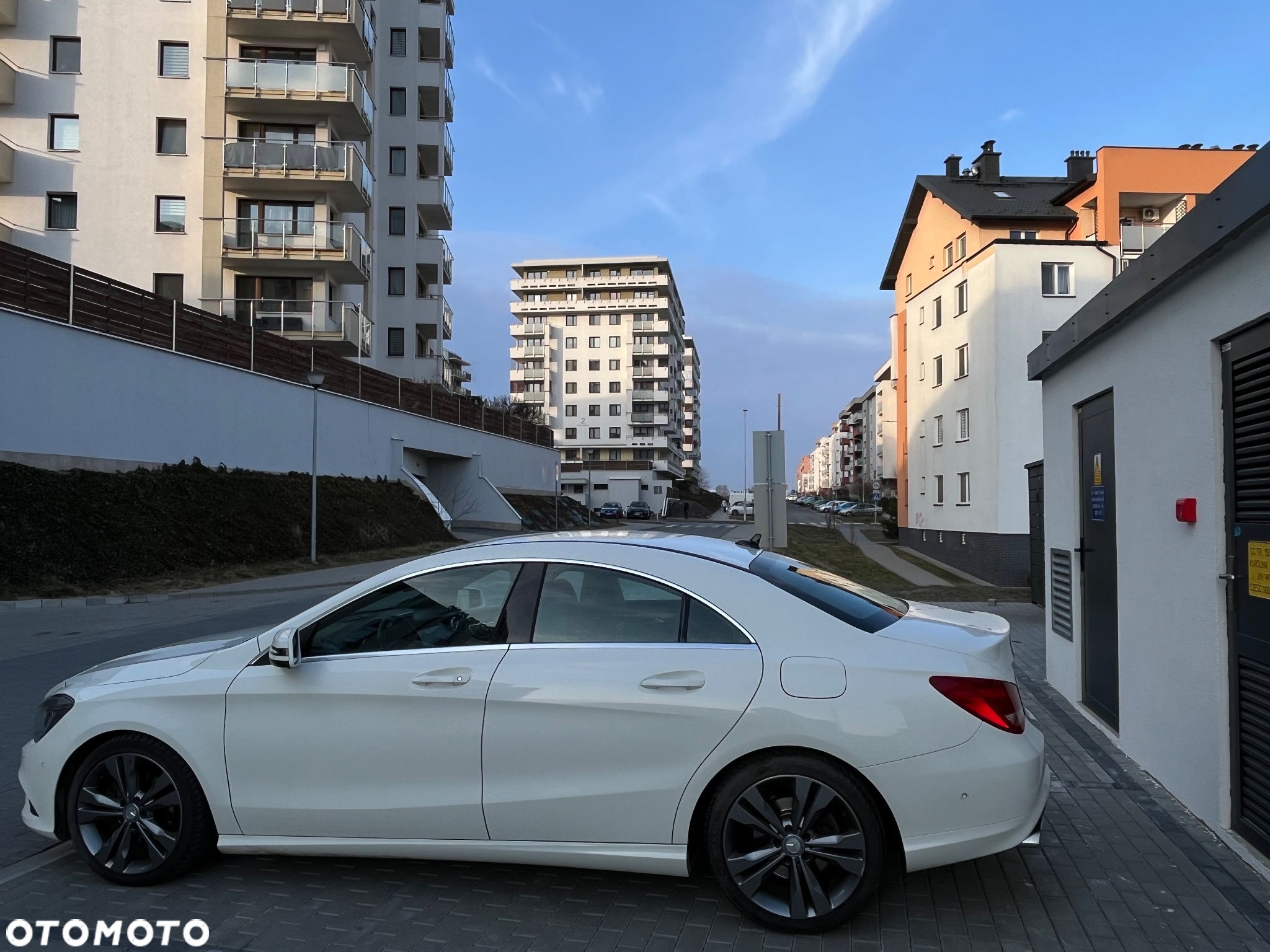 Mercedes-Benz CLA 180 - 7