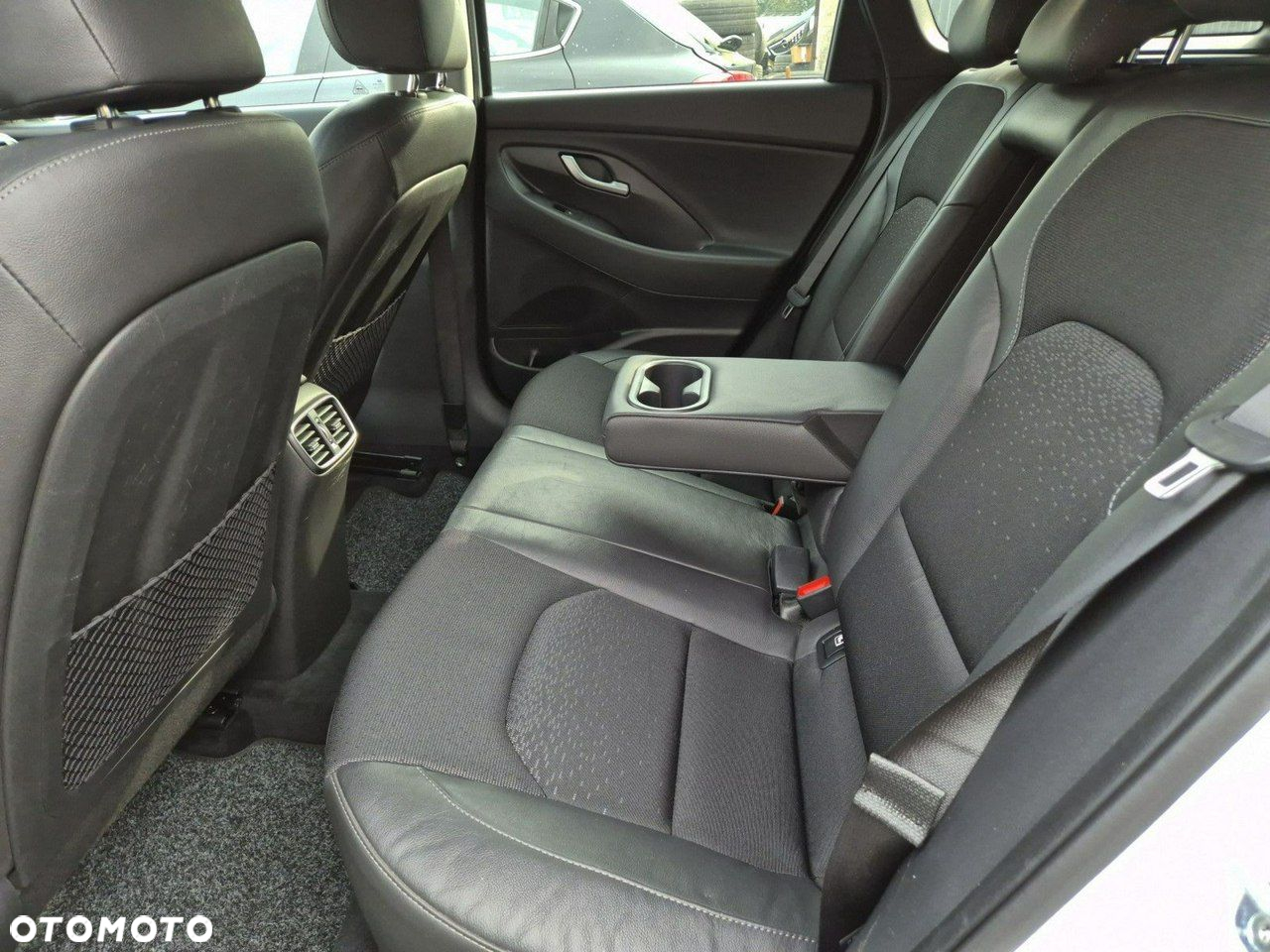 Hyundai i30 - 19