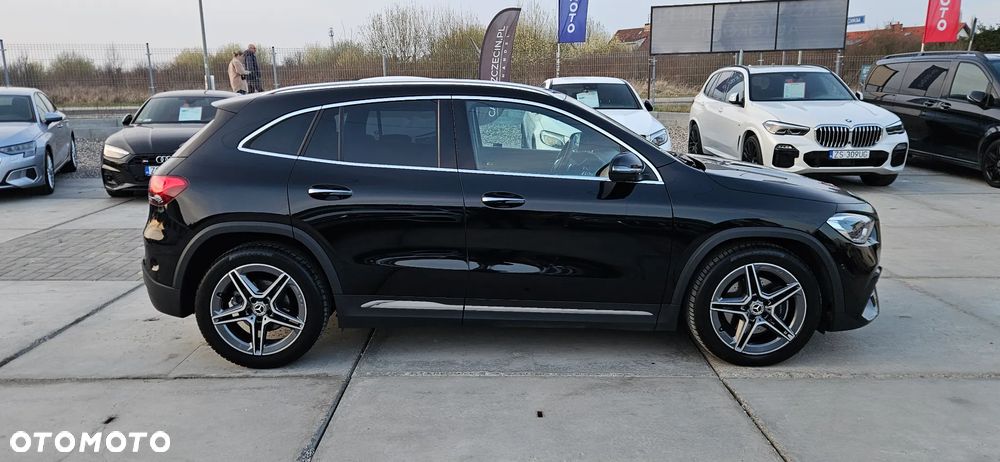 Mercedes-Benz GLA 200 d AMG Line - 4
