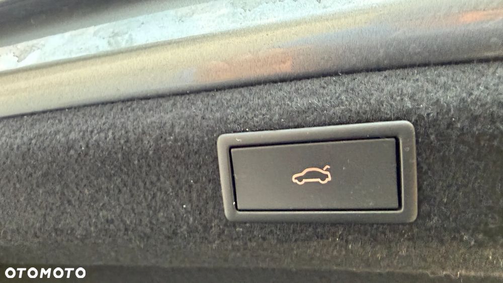 Skoda Superb 2.0 TDI DSG Ambition - 18