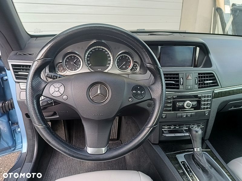 Mercedes-Benz Klasa E - 25