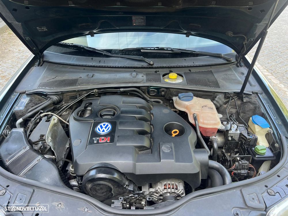 VW Passat Variant 1.9 TDi Confortline - 10