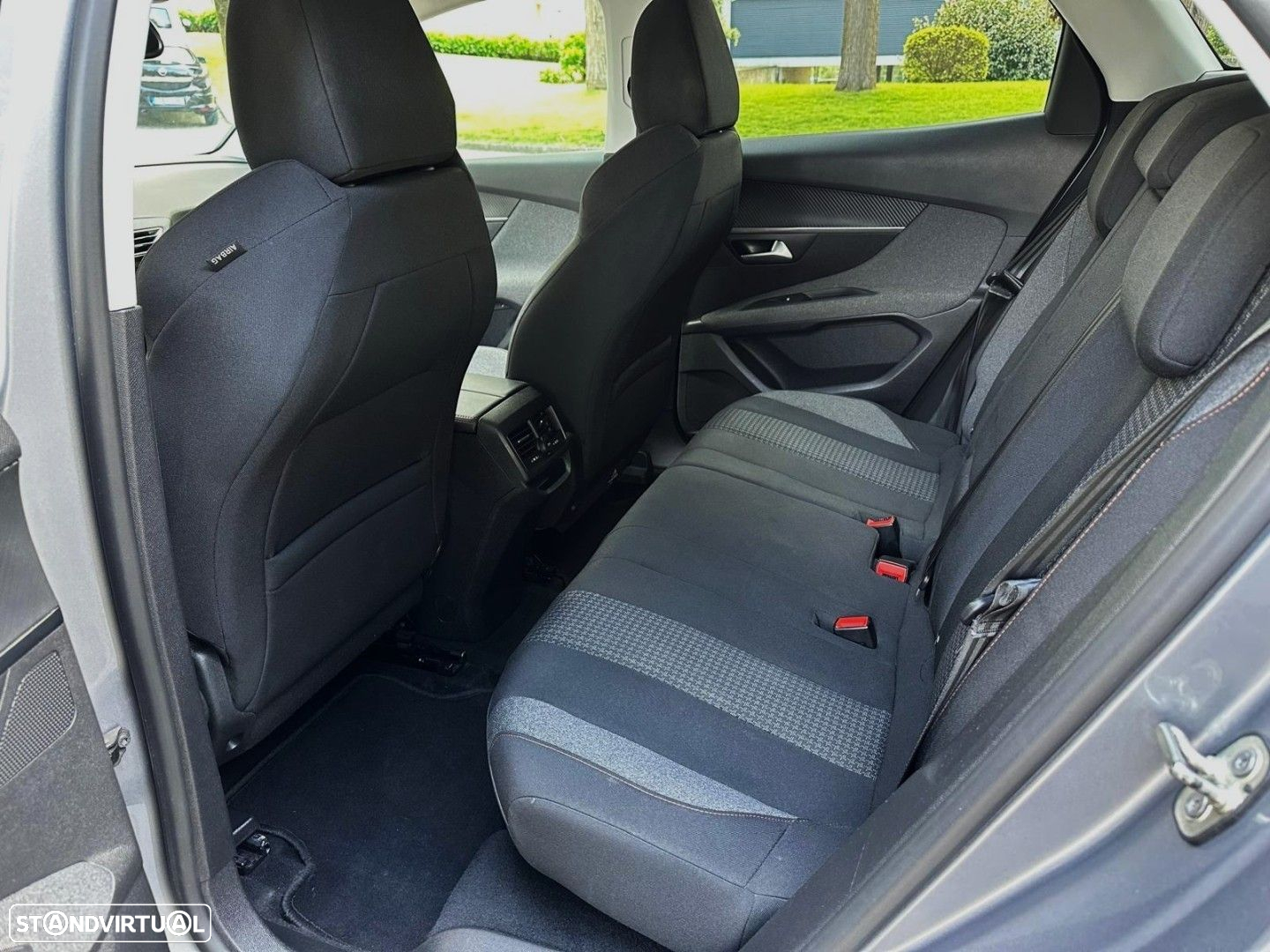 Peugeot 3008 1.5 BlueHDi Active - 30