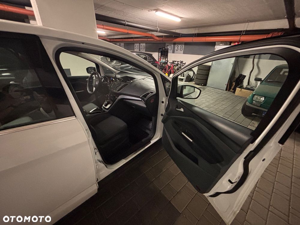 Ford C-MAX 2.0 TDCi Titanium MPS6 - 35