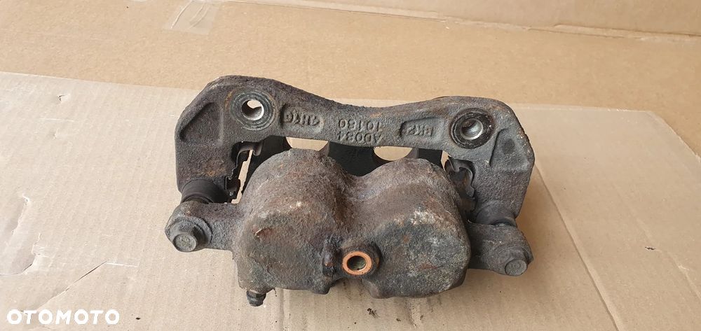 Zacisk hamulcowy prawy przód Kia Sorento I 2.5 CRDI - 6