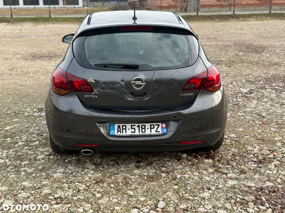 Opel Astra 1.4 Turbo Design Edition - 6