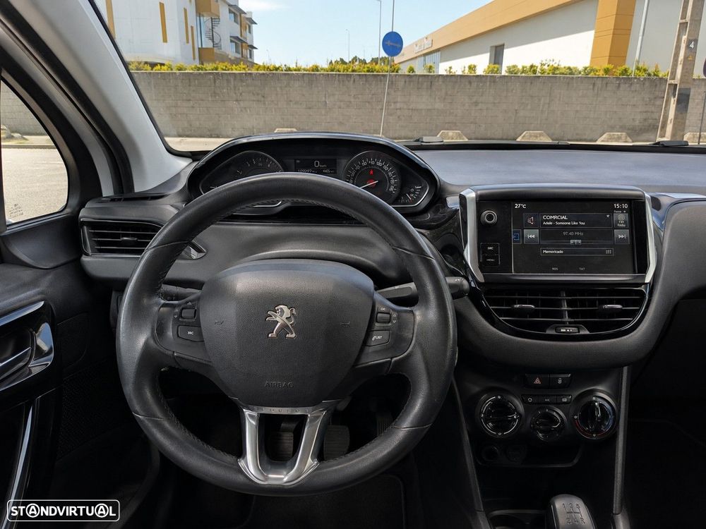 Peugeot 208 1.2 PureTech Active - 10
