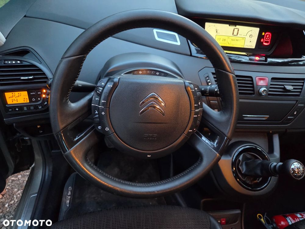 Citroën C4 Grand Picasso 2.0 HDi Exclusive - 17