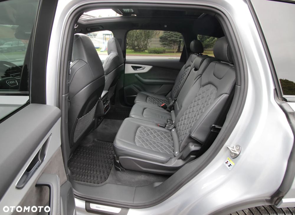 Audi Q7 ver-50-tdi-mhev-quattro-black-edition-tiptr - 13