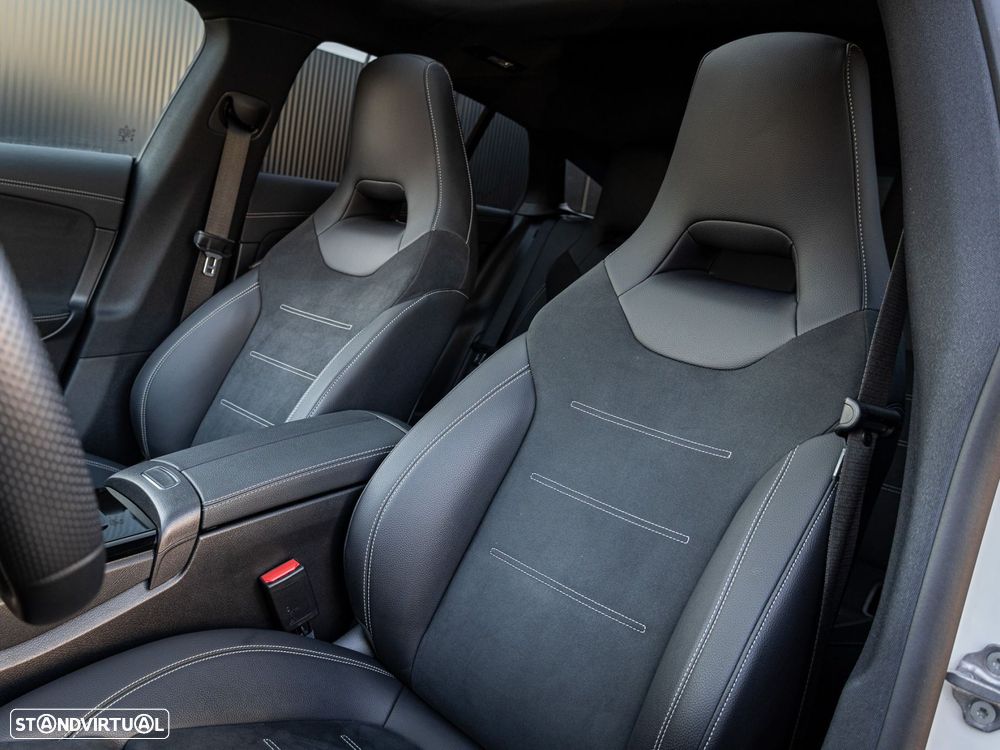 Mercedes-Benz CLA 250 - 20