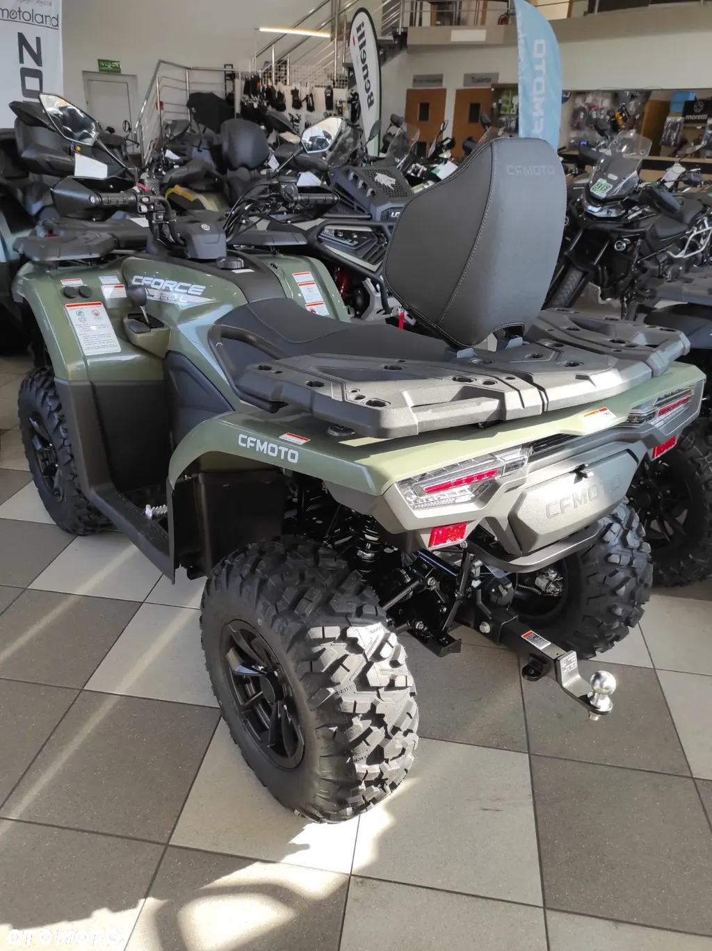 CFMoto CForce - 10