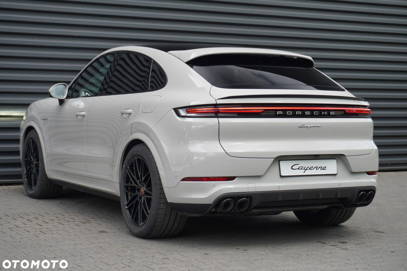 Porsche Cayenne - 6