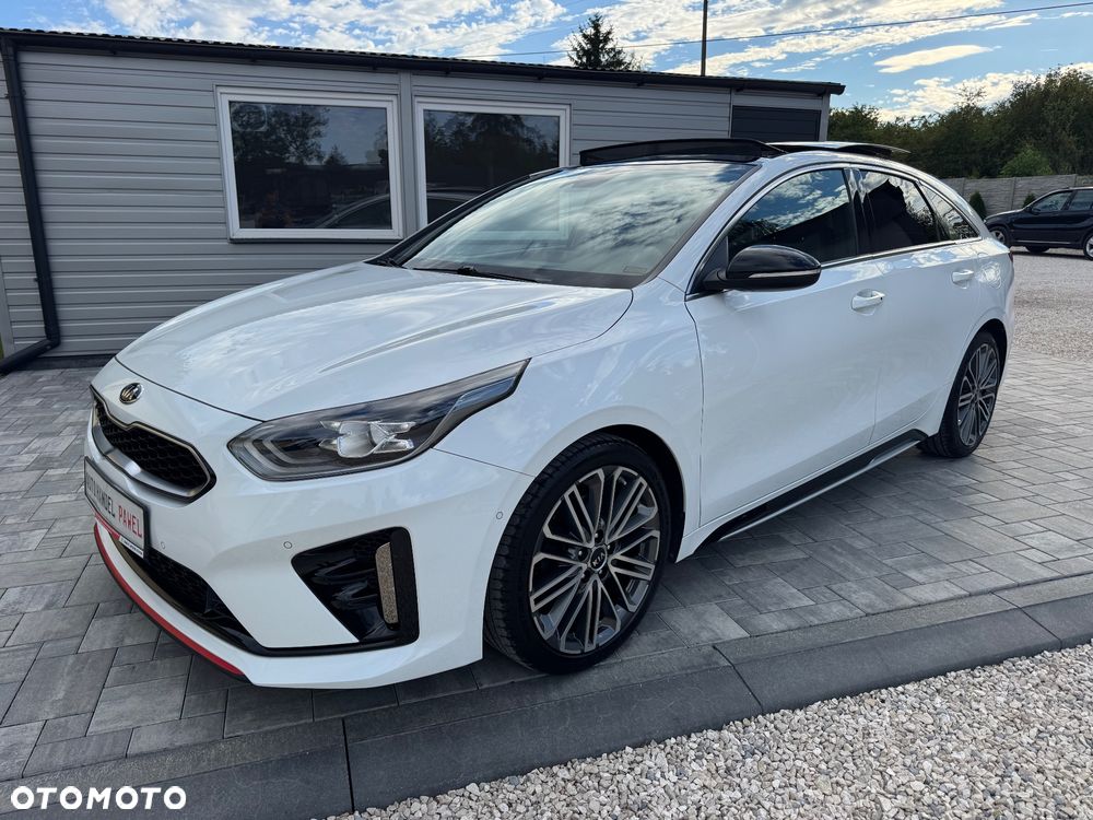 Kia ProCeed - 1