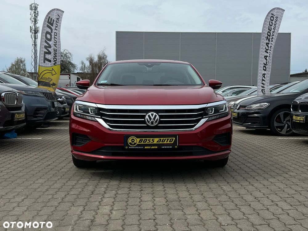 Volkswagen Passat - 4