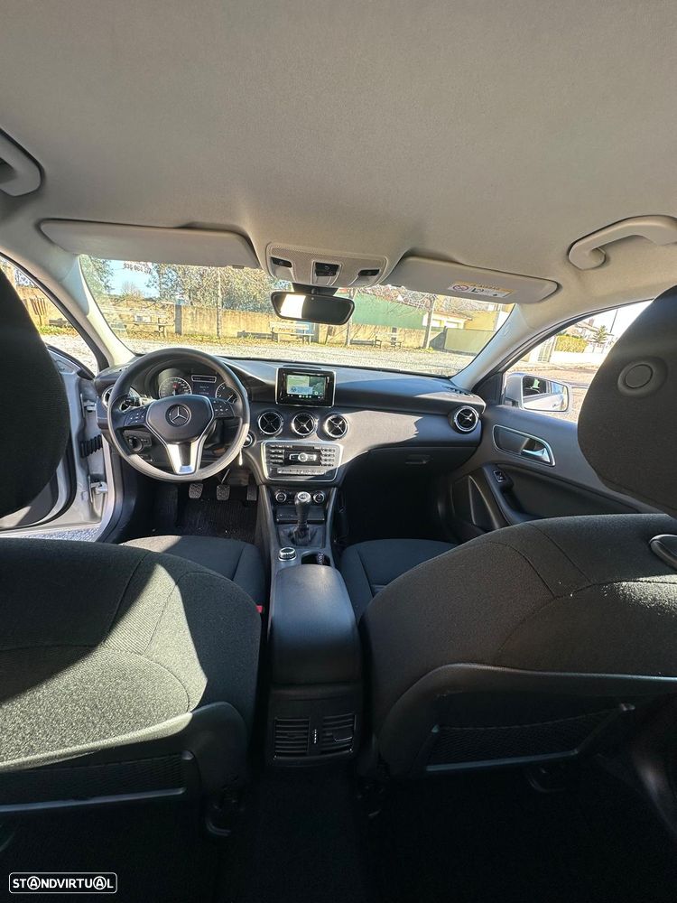 Mercedes-Benz A 180 CDI (BlueEFFICIENCY) - 8