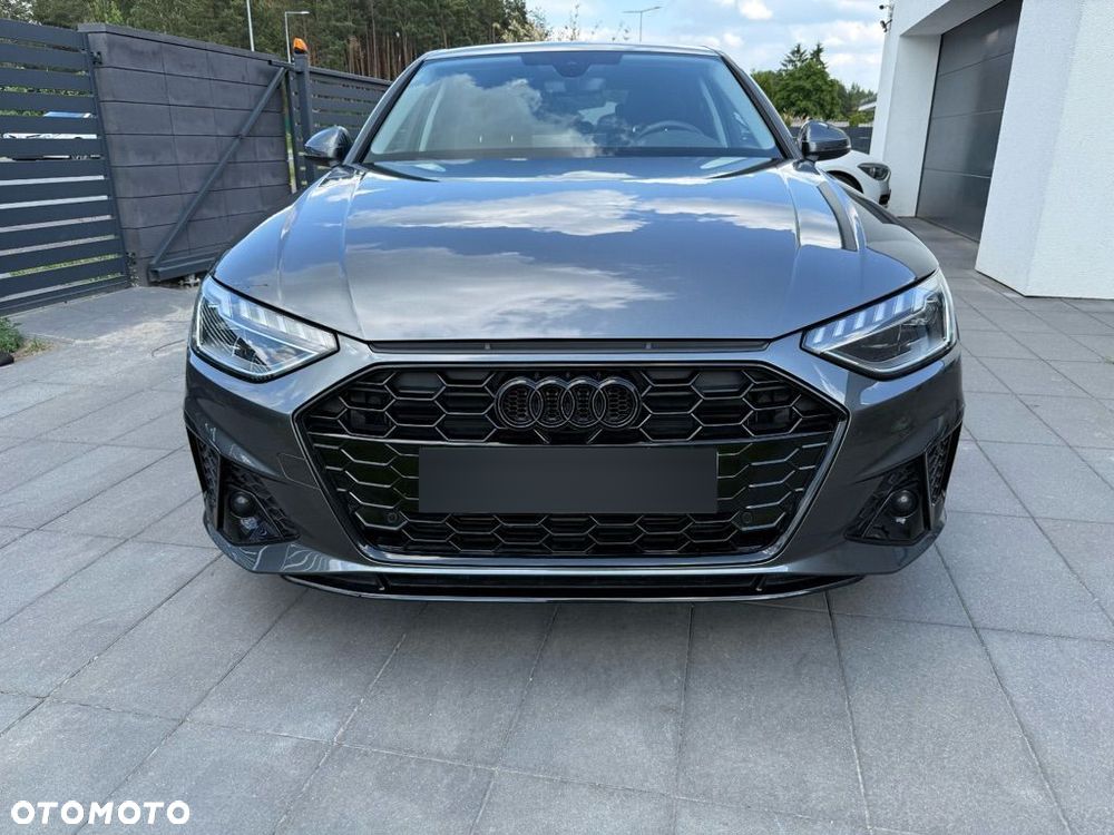 Audi A4 Limousine 35 TFSI mHEV S Line S tronic - 3