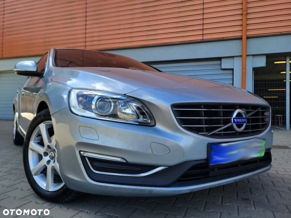 Volvo S60 D4 Momentum - 2