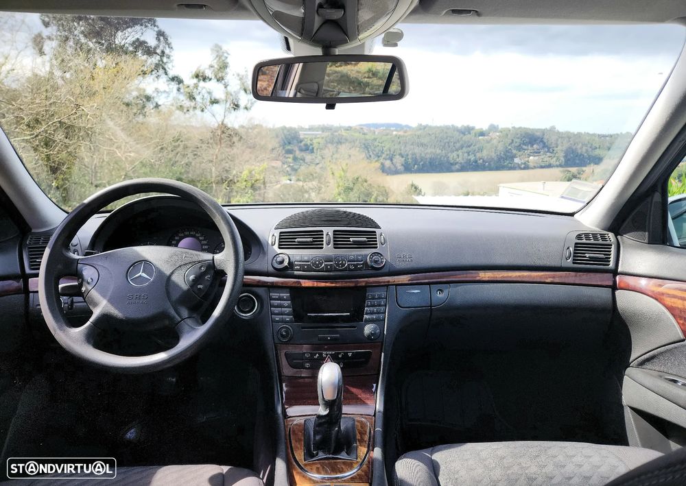 Mercedes-Benz E 220 CDi Avantgarde - 7