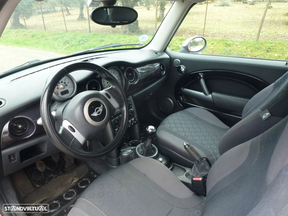 MINI 3 Portas One 1.4 D Seven - 16