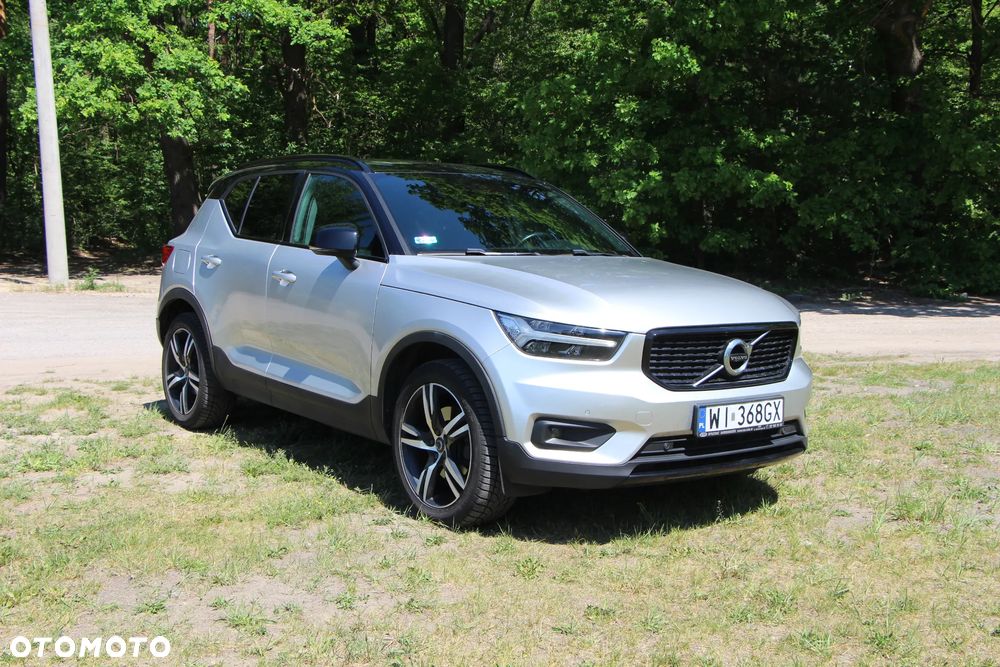 Volvo XC 40 T5 AWD R-Design - 3
