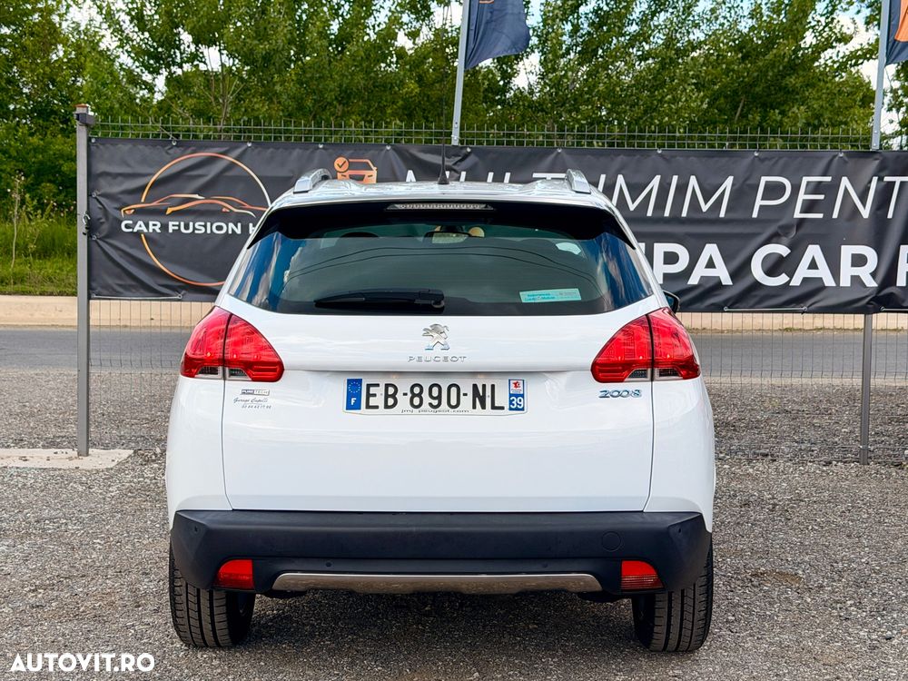 Peugeot 2008 PureTech 110 Stop&Start Allure - 14