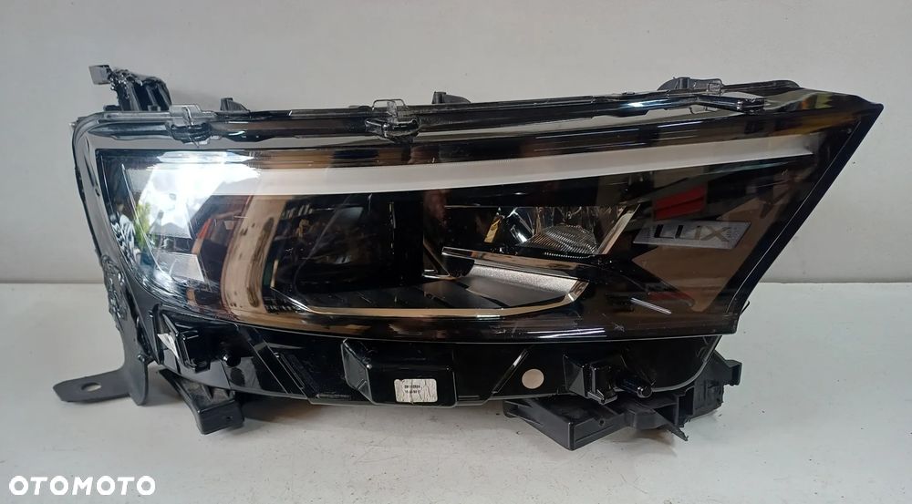 lampa prawy przod opel mokka b II lift full led europa - 1