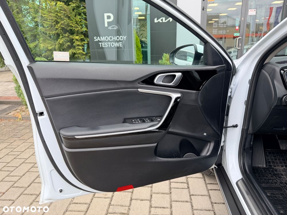 Kia XCeed 1.5 T-GDI Business Line - 9