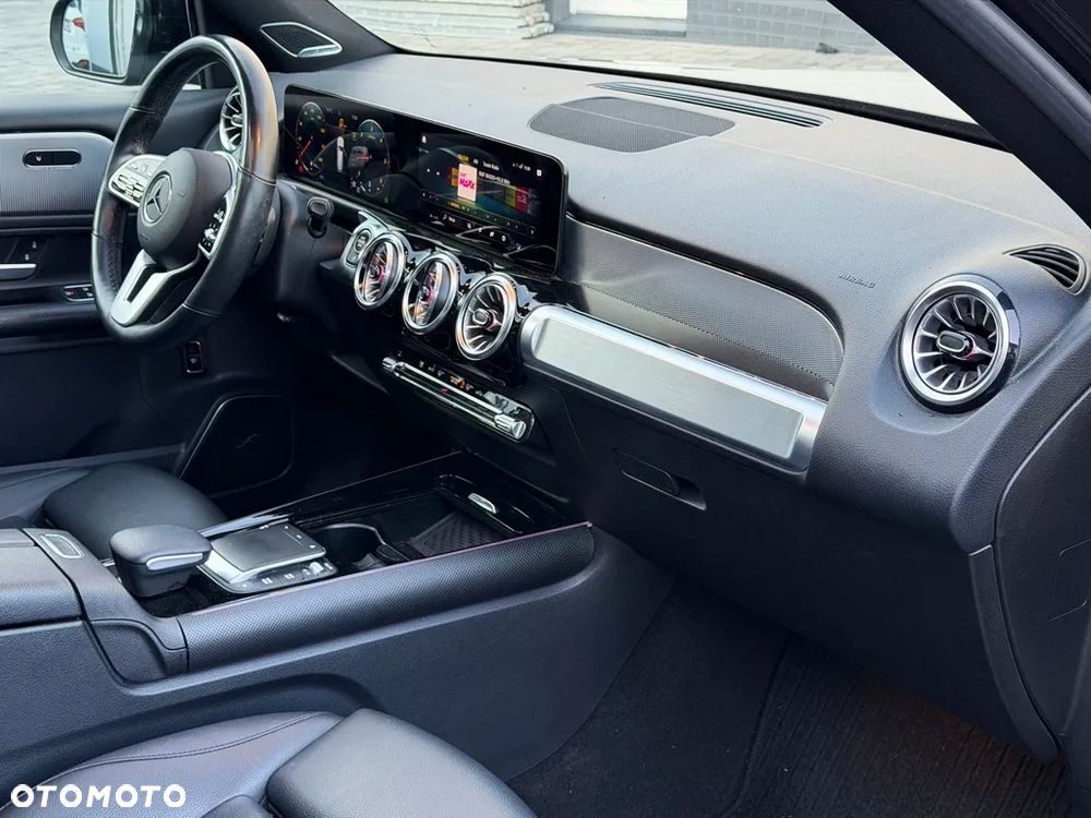 Mercedes-Benz GLB 220 d 4Matic 8G-DCT Style - 7